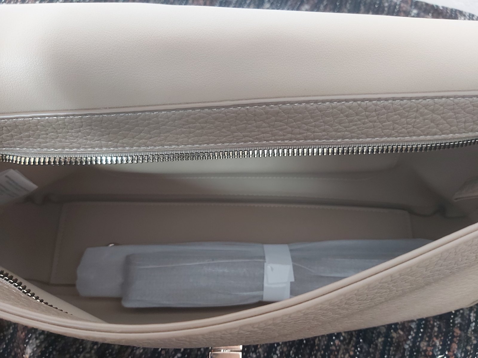 Τσάντα χειρός δερματίνη με διπλό λουράκι - Image 3