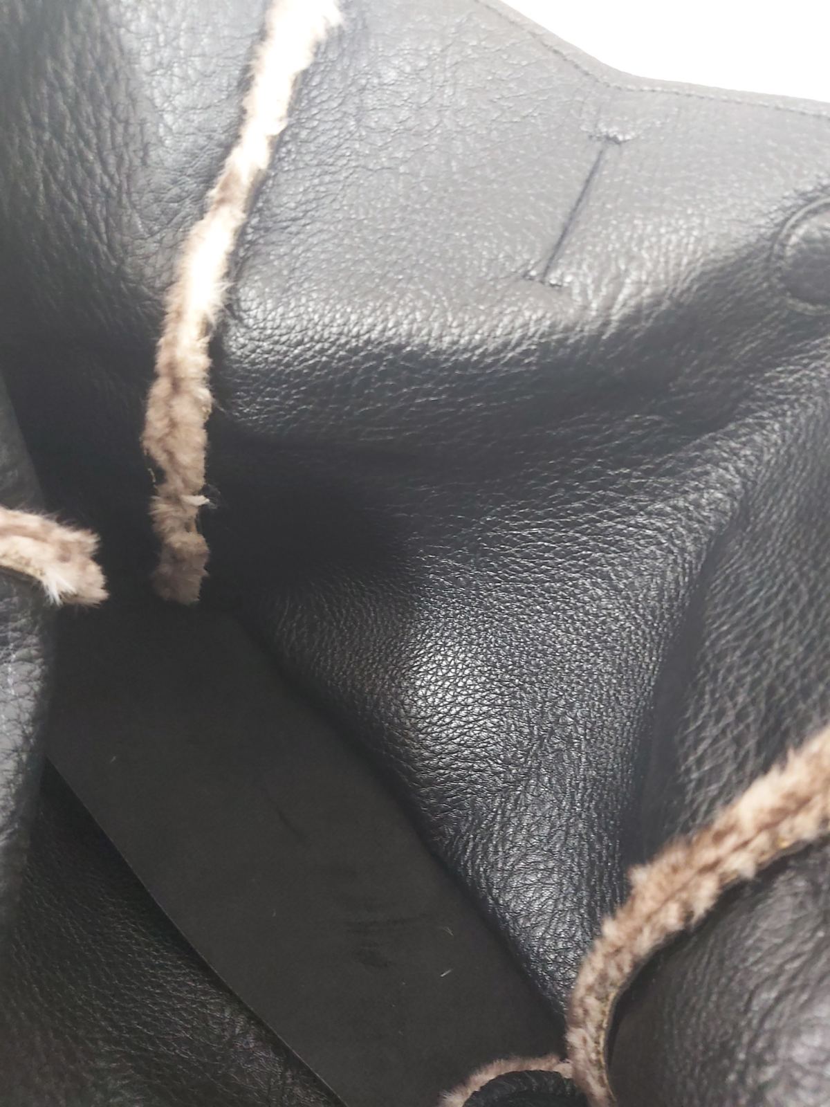 Γούνινη τσάντα σε animal print με εσωτερικό πορτοφόλι. - Image 2