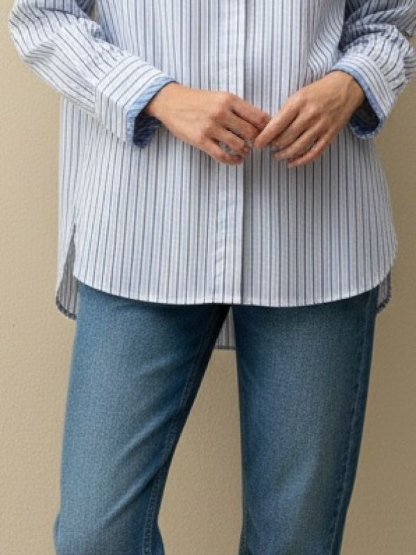 Ριγέ πουκάμισο με διπλό γιακά